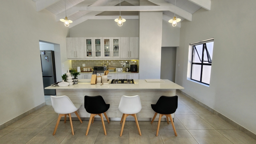 3 Bedroom Property for Sale in Country Club Western Cape